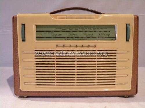 Evette L3X71T; Philips; Eindhoven (ID = 2177835) Radio