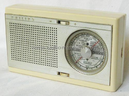 Transistor Seven L0X90T /82D; Philips; Eindhoven (ID = 2580324) Radio