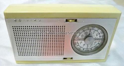 Fanette L0X90T /88D; Philips; Eindhoven (ID = 2893497) Radio