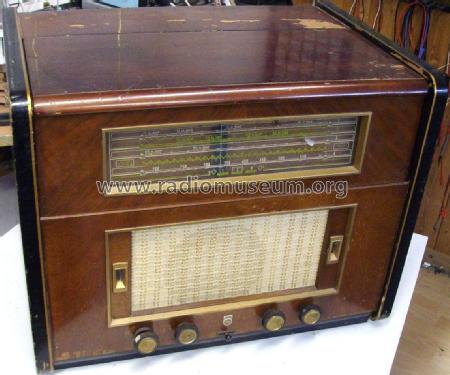 HX538A Radio Philips; Eindhoven tubes international!; Miniwatt, build ...