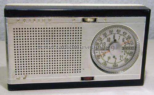 Fanette L0X90T /01; Philips; Eindhoven (ID = 2508695) Radio