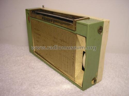 L2X12T; Philips; Eindhoven (ID = 1965080) Radio