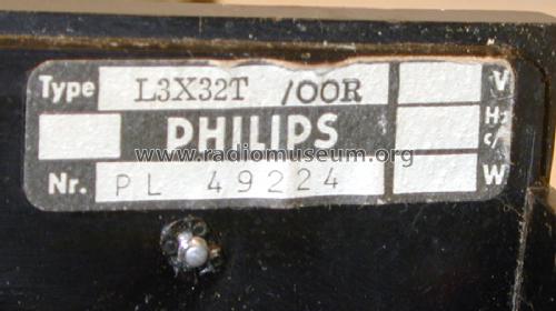 L3X32T /00R; Philips; Eindhoven (ID = 2490895) Radio