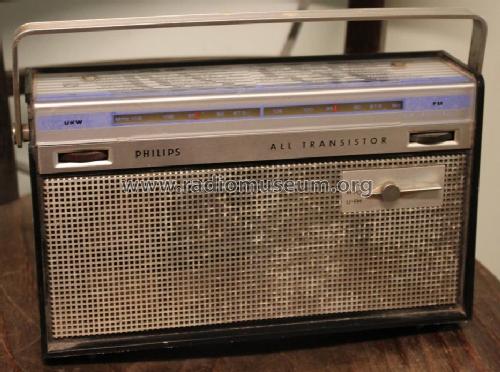 L3X42T /00X; Philips; Eindhoven (ID = 1783918) Radio