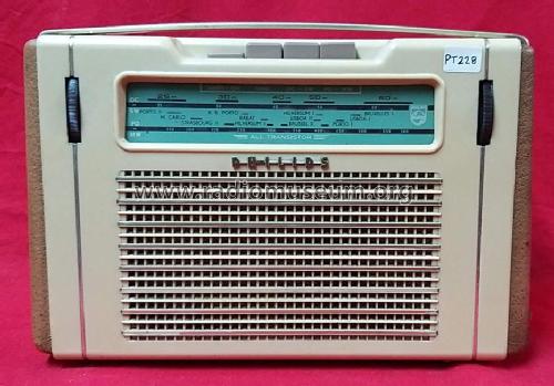 L3X88T; Philips; Eindhoven (ID = 2952910) Radio