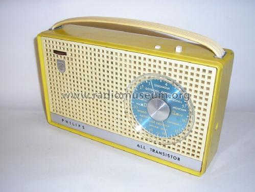 L3X90T /00E; Philips; Eindhoven (ID = 1126732) Radio