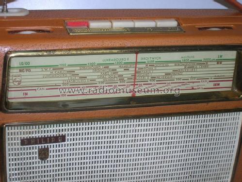 L4X12T /00; Philips; Eindhoven (ID = 1707083) Radio