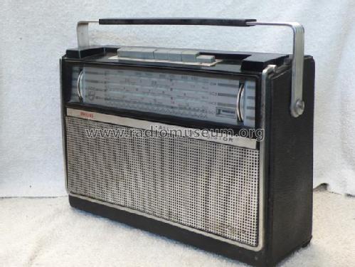 L4X26T; Philips; Eindhoven (ID = 1655644) Radio