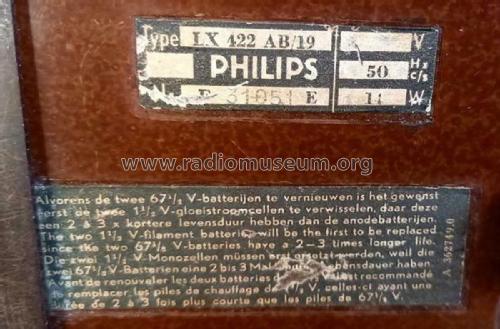 LX422AB /19 /32; Philips; Eindhoven (ID = 2624891) Radio