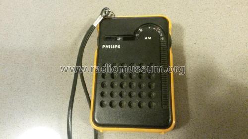 RL047 Radio Philips; Eindhoven tubes international!; Miniwatt, build ...