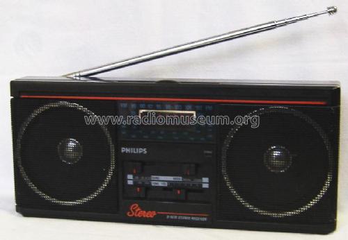 Tornado D1670 /00 /02 /17 /30 /32 /47; Philips; Eindhoven (ID = 1768666) Radio