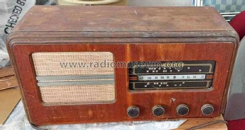 405; Philips Electrical (ID = 3079301) Radio