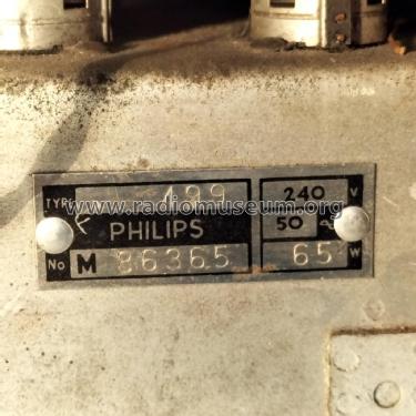 499; Philips Electrical (ID = 2761859) Radio