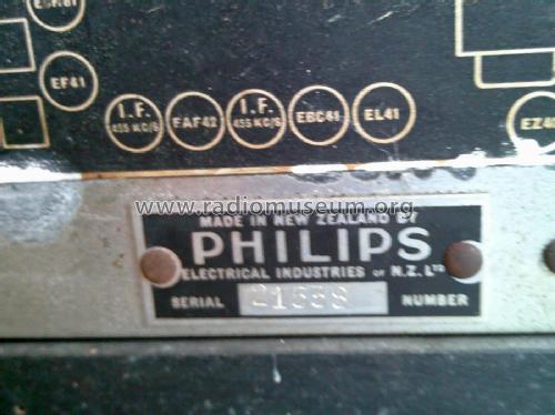 BZ737A; Philips Electrical (ID = 3121532) Radio