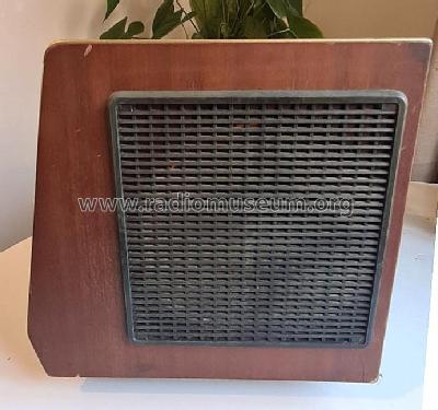 Hilversum Conbrio B5Z17A; Philips Electrical (ID = 2888280) Radio