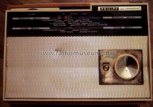 L3G04T ; Philips Electrical, (ID = 1962205) Radio