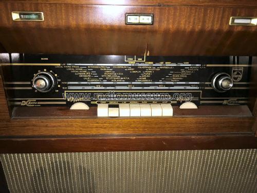 Radiogram F5G26A; Philips Electrical, (ID = 2544247) Radio