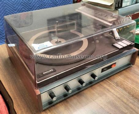 Stereo 23GF247; Philips Electrical (ID = 3105558) R-Player