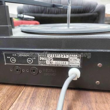 Stereo 23GF247; Philips Electrical (ID = 3105563) R-Player