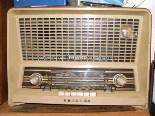 B5E83A; Philips Ibérica, (ID = 599408) Radio