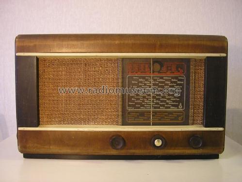 694-V; Philips Finland - (ID = 940242) Radio