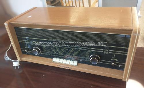 B4SF03A; Philips Finland - (ID = 3138060) Radio
