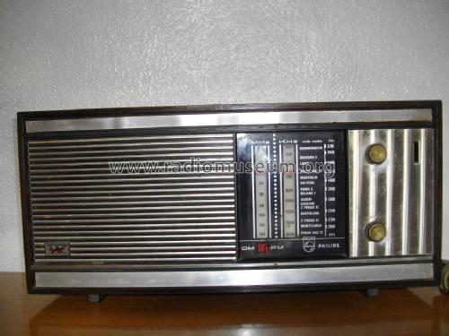 19RB381 /00; Philips Italy; (ID = 1759789) Radio