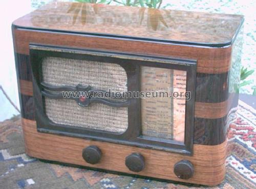 A44U; Philips France; (ID = 243608) Radio