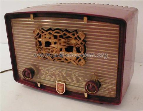 BF151A /01 /02; Philips France; (ID = 98912) Radio