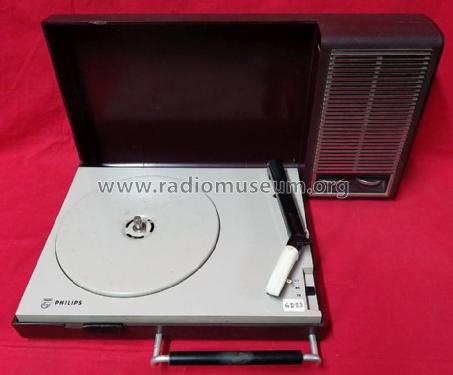 Électrophone - Portable Turntable 22GF110 /02L /02S /02X; Philips France; (ID = 3042815) Sonido-V