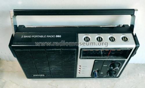 2 Band Portable Radio 390 90AL390 /00S; Philips Hong Kong (ID = 3054138) Radio