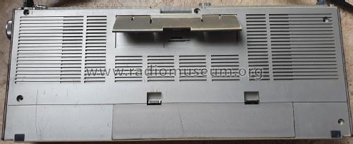 9 Band Radio Cassette Recorder D7456 /00; Philips Hong Kong (ID = 3034782) Radio