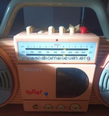 Roller Radio Cassette Recorder D8007 /35X; Philips Hong Kong (ID = 2881781) Radio