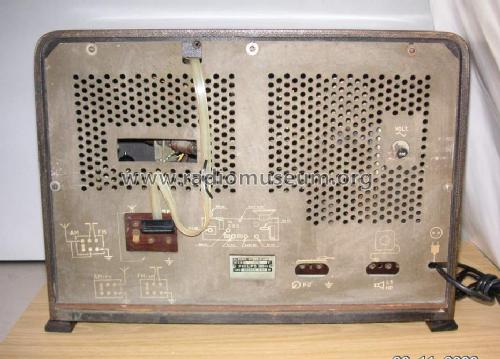 B5E83A; Philips Ibérica, (ID = 1027717) Radio