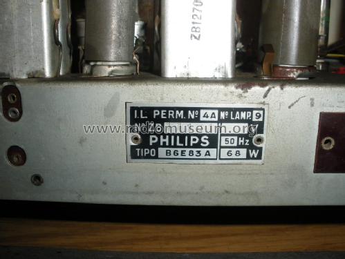 B6E83A; Philips Ibérica, (ID = 1068985) Radio
