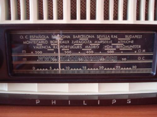 BE-252-U; Philips Ibérica, (ID = 1022185) Radio