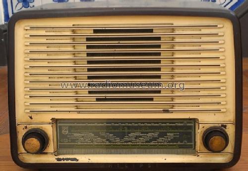 BE-452-A; Philips Ibérica, (ID = 1715815) Radio