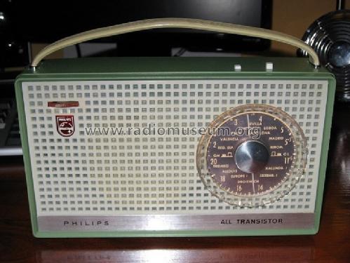 L3E11T /00S /00E /00W /00X; Philips Ibérica, (ID = 1578006) Radio