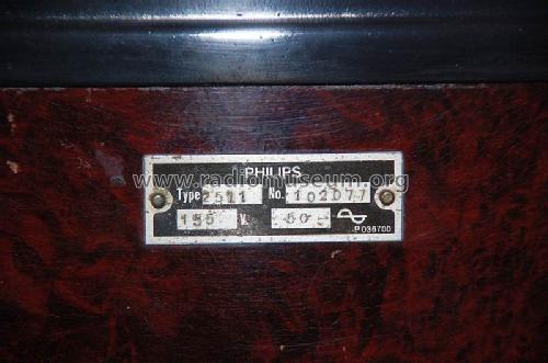 2511; Philips Italy; (ID = 643381) Radio