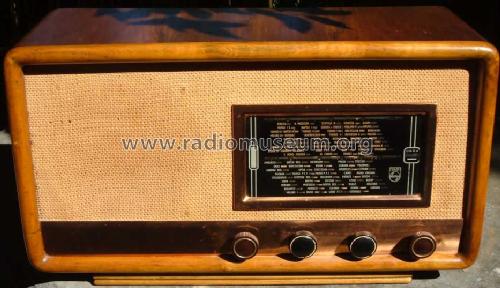 478 ; Philips Italy; (ID = 496339) Radio