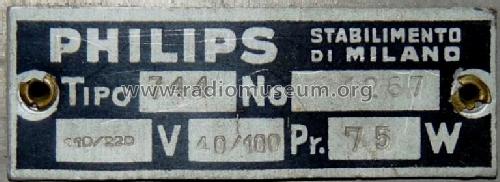 744; Philips Italy; (ID = 879972) Radio