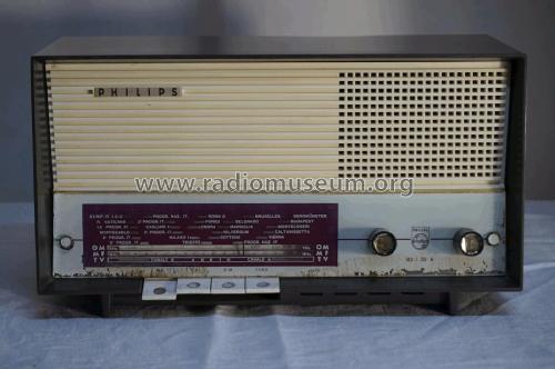 B2I20A; Philips Italy; (ID = 2813665) Radio