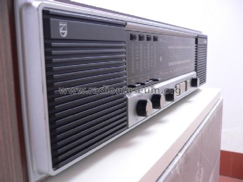 D2902; Philips Italy; (ID = 1583525) Radio