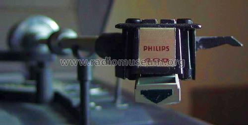 22AF685 /72R; Philips Belgium (ID = 1265947) R-Player