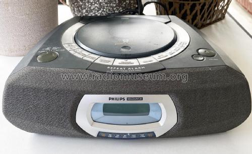 Compact Disc Clock Radio AJ3935 /17; Philips Magnavox (ID = 3098564) Radio