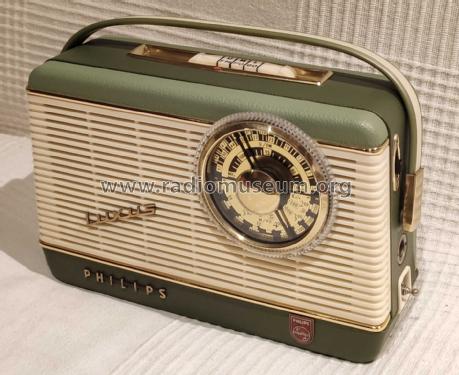 Holiday-Luxus L3W11T/70F; Philips - Österreich (ID = 2681253) Radio