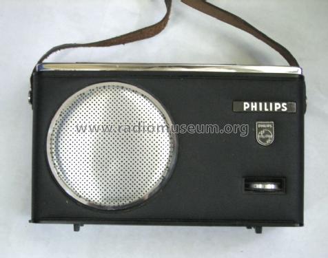 22RL261 /00L /00R /01L /01R; Philips Belgium (ID = 998174) Radio