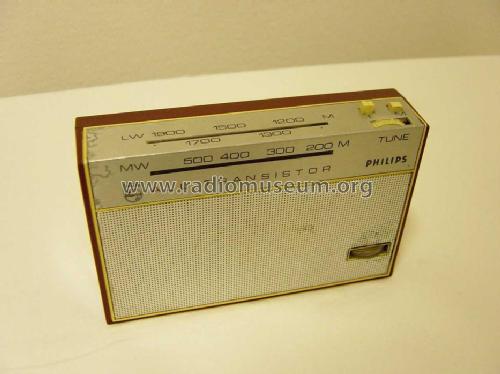 L1W30T /04L; Philips; Eindhoven (ID = 145848) Radio