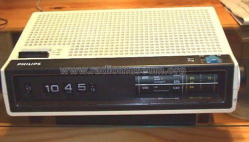 Musi Clock 250 90RS250; Philips - Österreich (ID = 967599) Radio