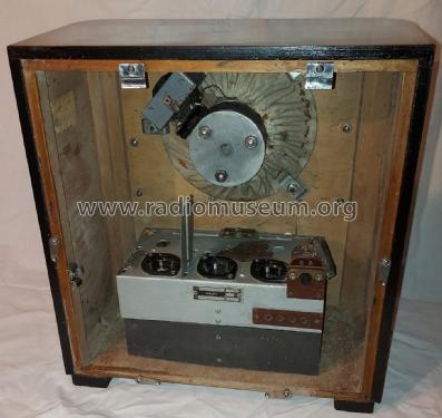 105B; Philips - Polskie (ID = 3069718) Radio